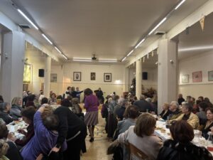 Και φέτος Χριστουγεννιάτικα Γλέντια στα ΚΑΠΗ του Δήμου Βύρωνα