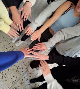 Πρόγραμμα Σεξουαλικής Διαπαιδαγώγησης στην Εφηβεία «Μιλάμε για τα όρια, την εμπιστοσύνη και τον σεβασμό στις σχέσεις»