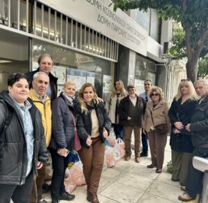 Έμπρακτη αλληλεγγύη από τους Δημοκράτες Προοδευτικό Κέντρο Δ.Ο. Βύρωνα στο Κοινωνικό Παντοπωλείο