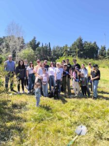 Συνεχίζονται οι δενδροφυτεύσεις στον Δήμο Βύρωνα – 150 νέα δέντρα